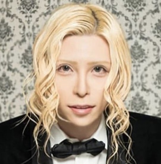 元ホストの芸能人 ROLAND